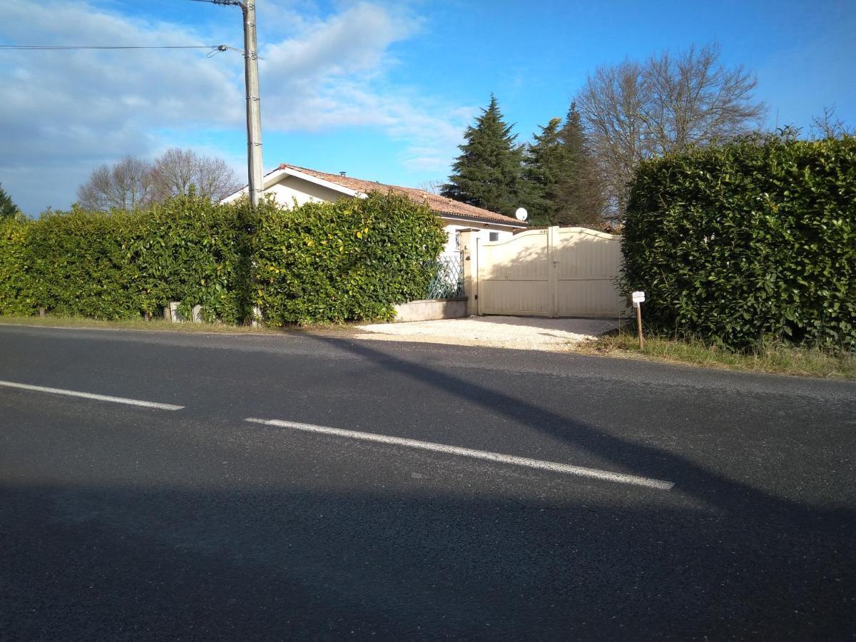 Chambre Privee Badet Salles  Exterior photo